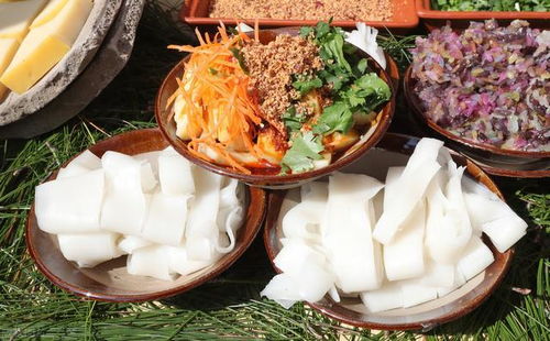 云南不止有過橋米線！這30款特色小吃，你吃過幾種？